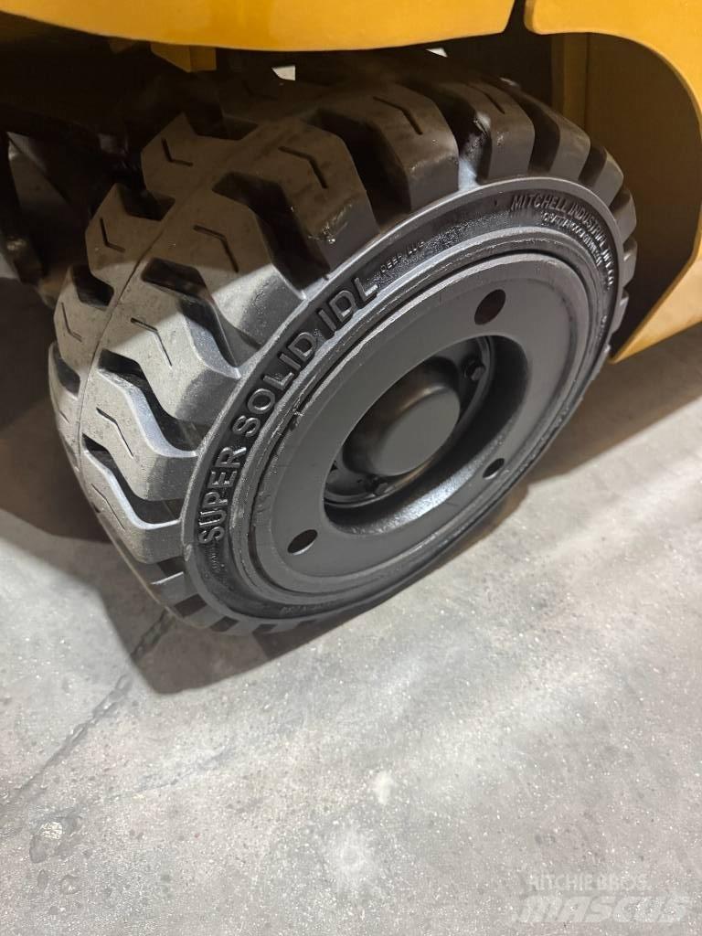 CAT GC 40 K S TR 其他叉车