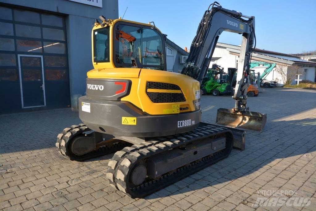 Volvo ECR 88 D Pro 中型挖掘机