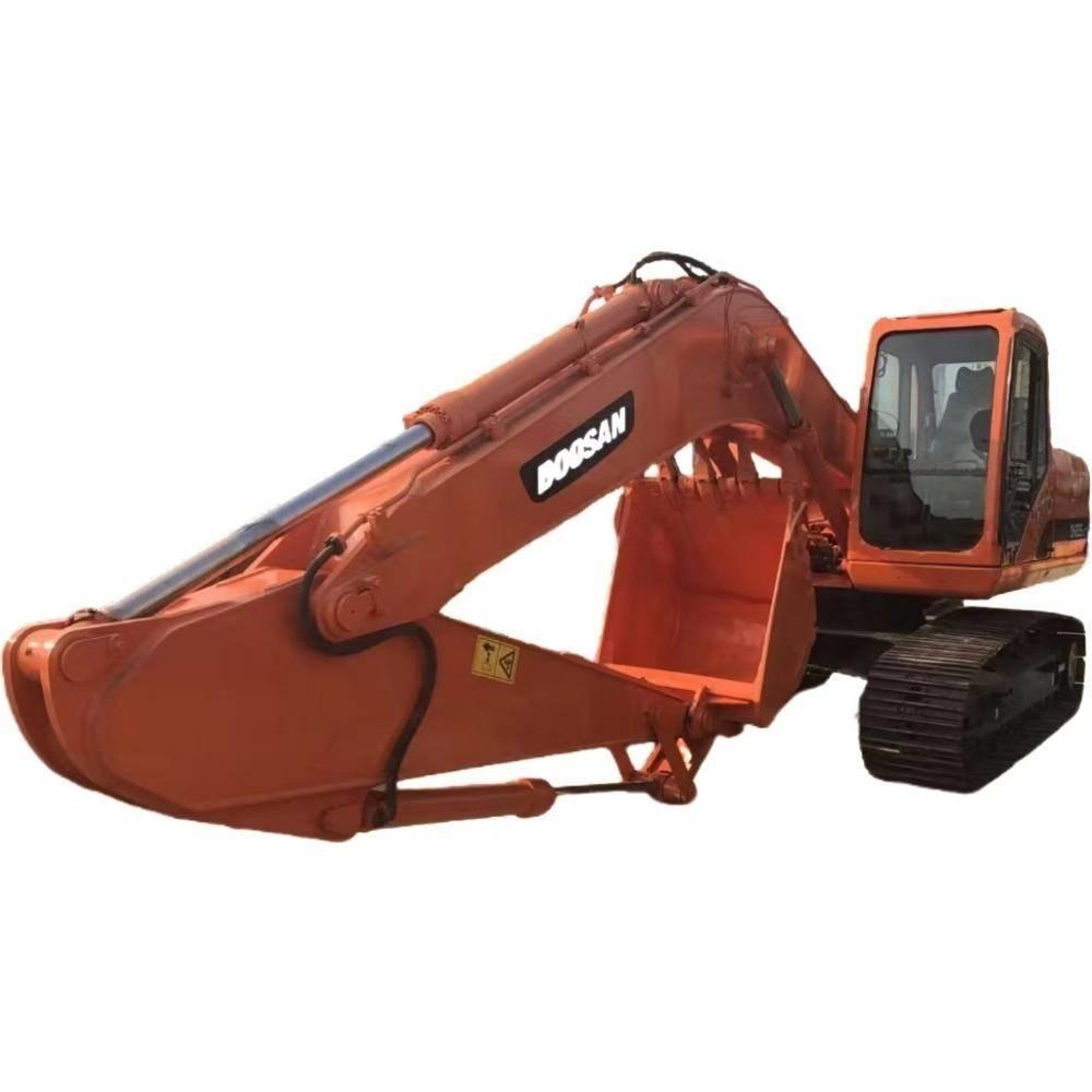 Doosan DH 225 LC-9 履带挖掘机