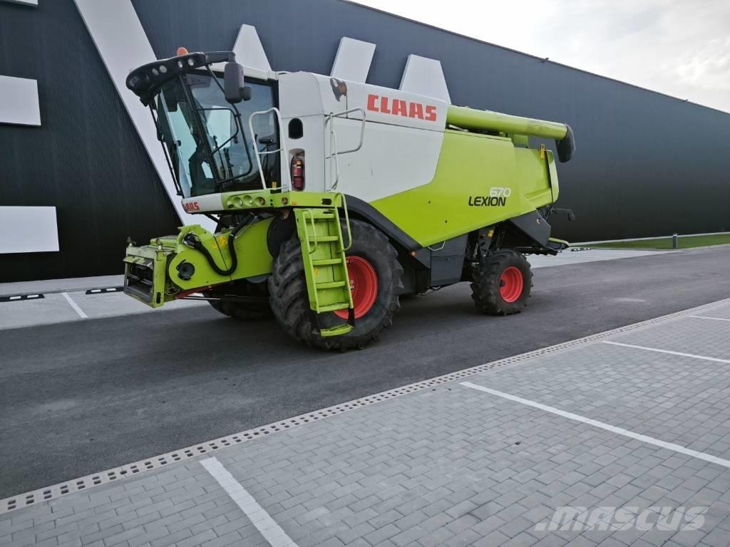 CLAAS Lexion 670 联合收割机