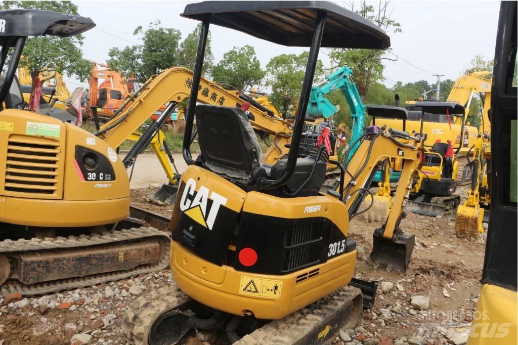 CAT 301.5 CR 小型挖掘机