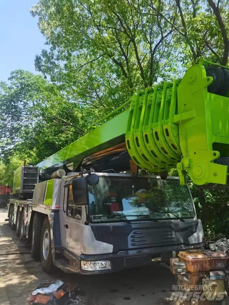 Zoomlion 220 全地面起重机︳移动式起重机