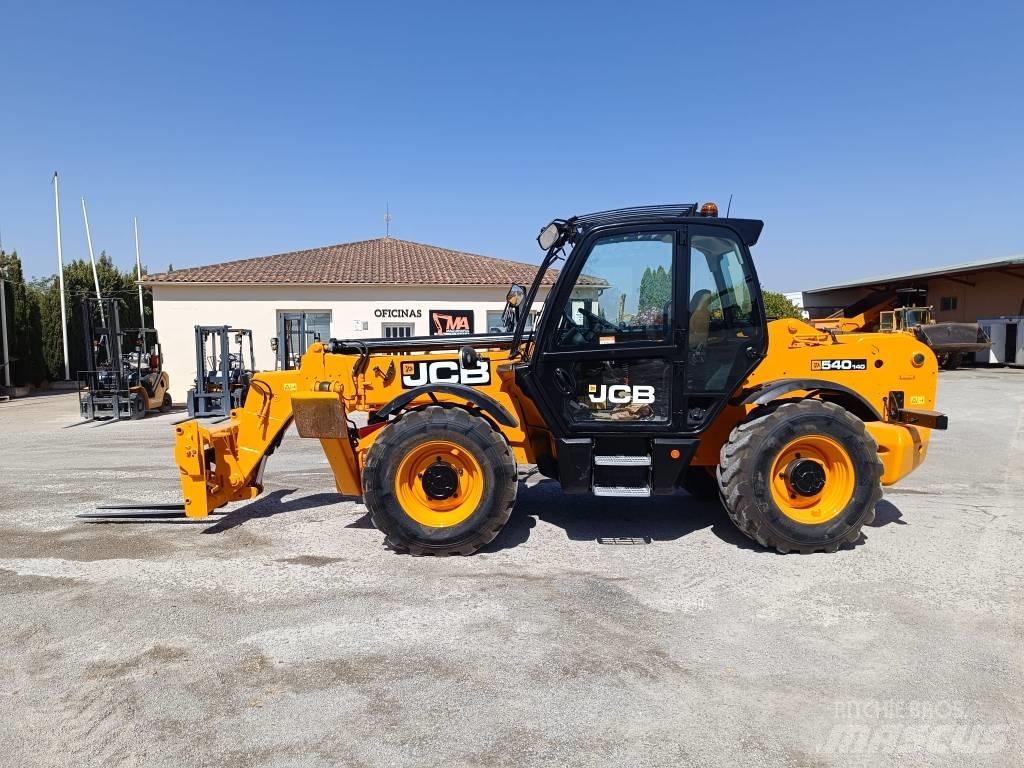 JCB 540-140 伸缩臂叉装车|叉装车