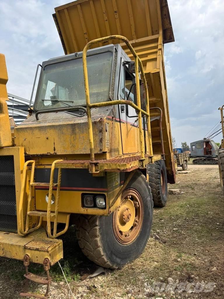 CAT 769D 刚性自卸车