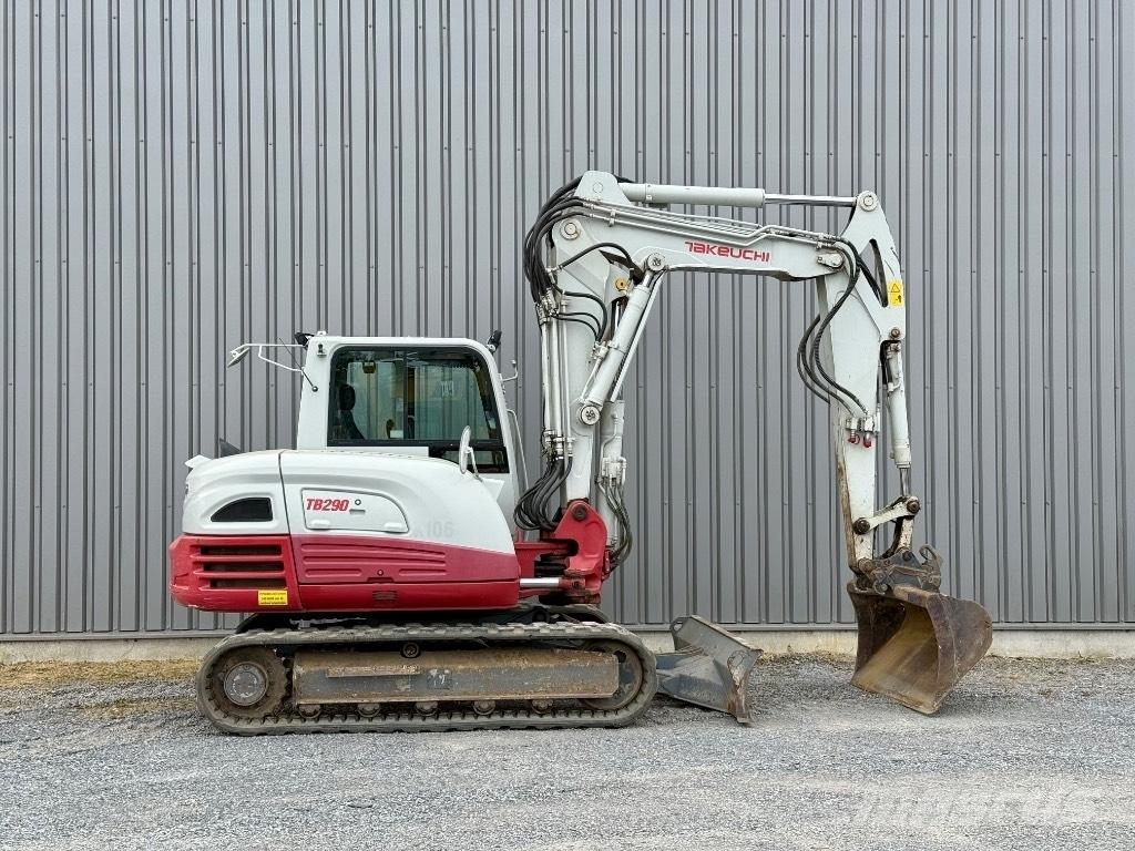 Takeuchi TB 290 中型挖掘机