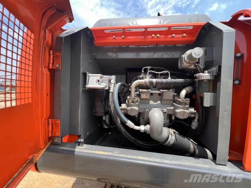 Hitachi ZX 200-6 履带挖掘机