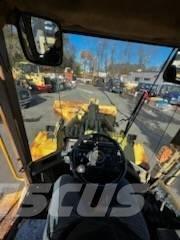 CAT Loader 轮式装载机