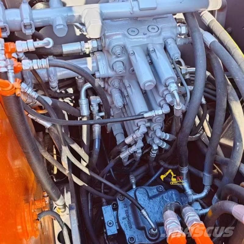 Hitachi 70 履带挖掘机