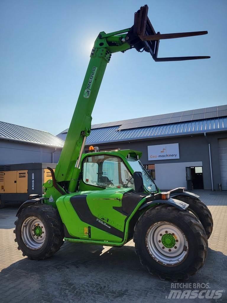Merlo P32.6 PLUS 多功能装载机