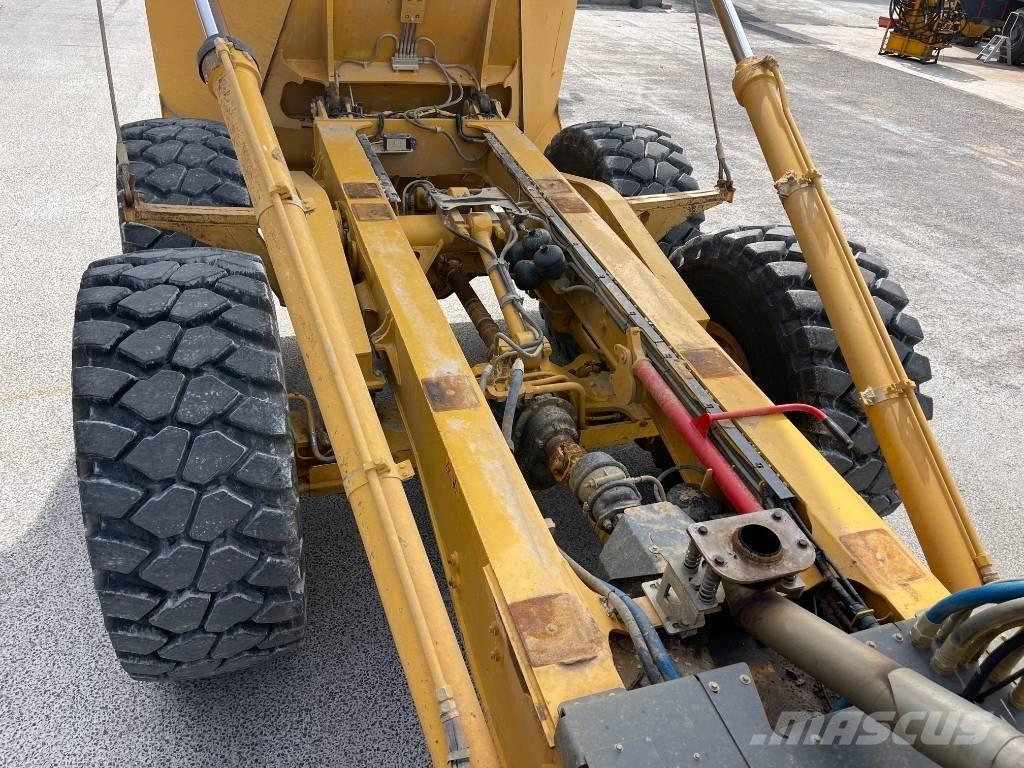 Bell B 35 E 2x units 铰接式自卸车
