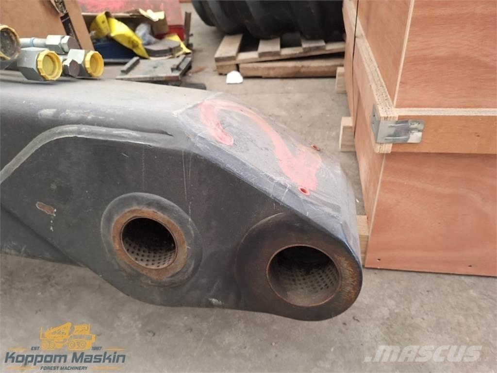 Loglift 111 货运起重机