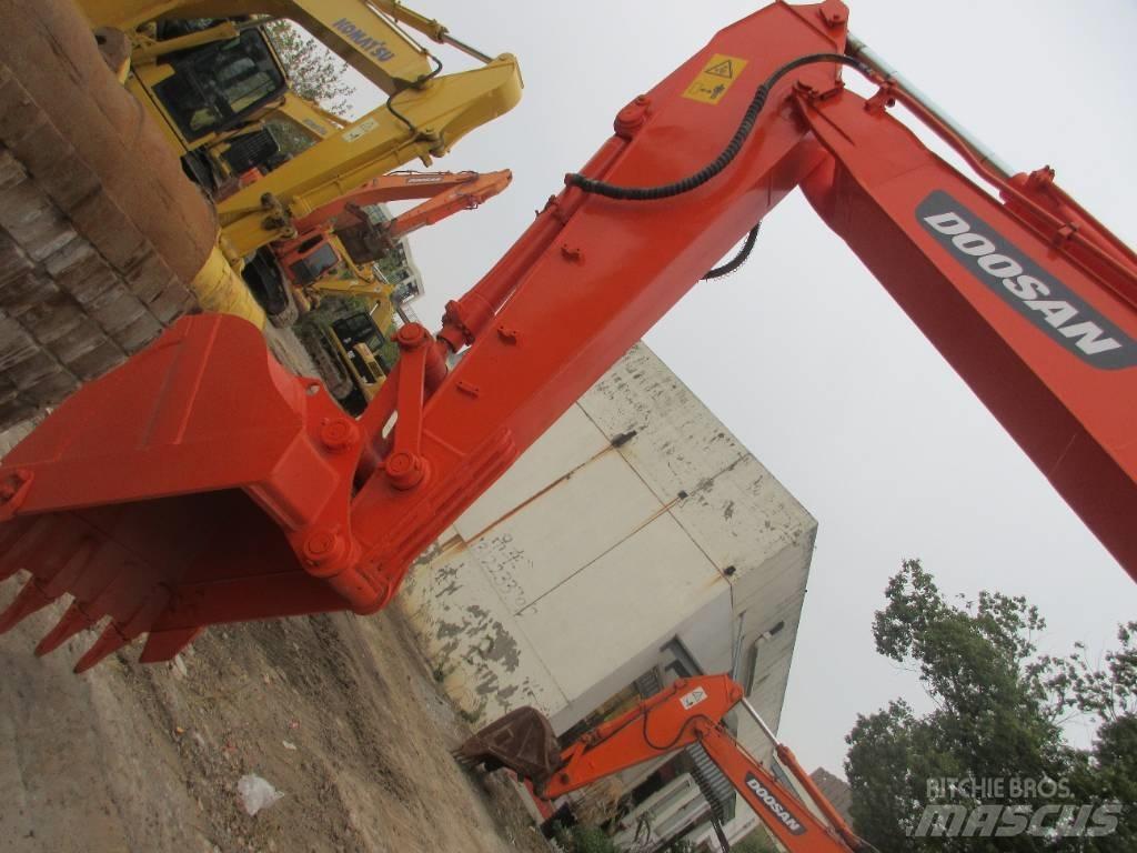 Doosan DH 150 LC-7 轮式挖掘机