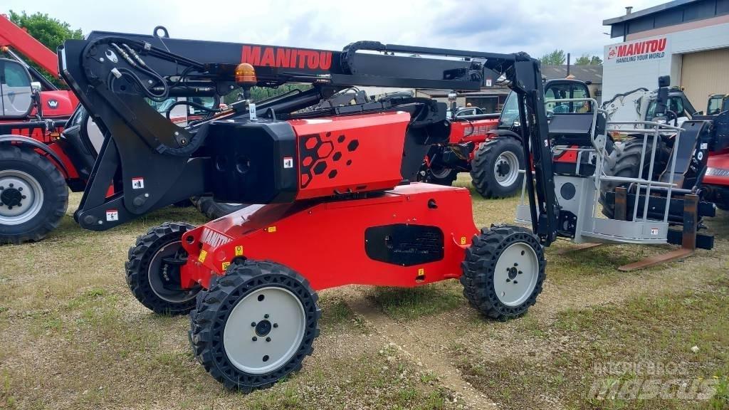 Manitou ManGo 12 曲臂高空工作平台
