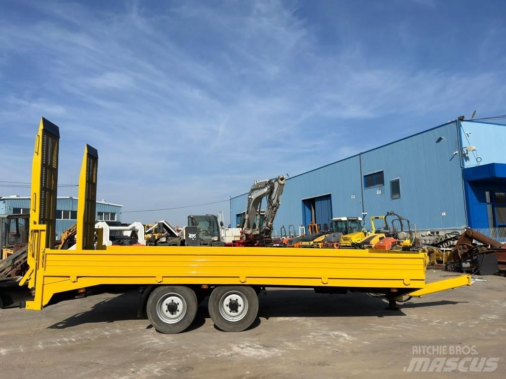 Müller-Mitteltal ZV2 厢式拖车