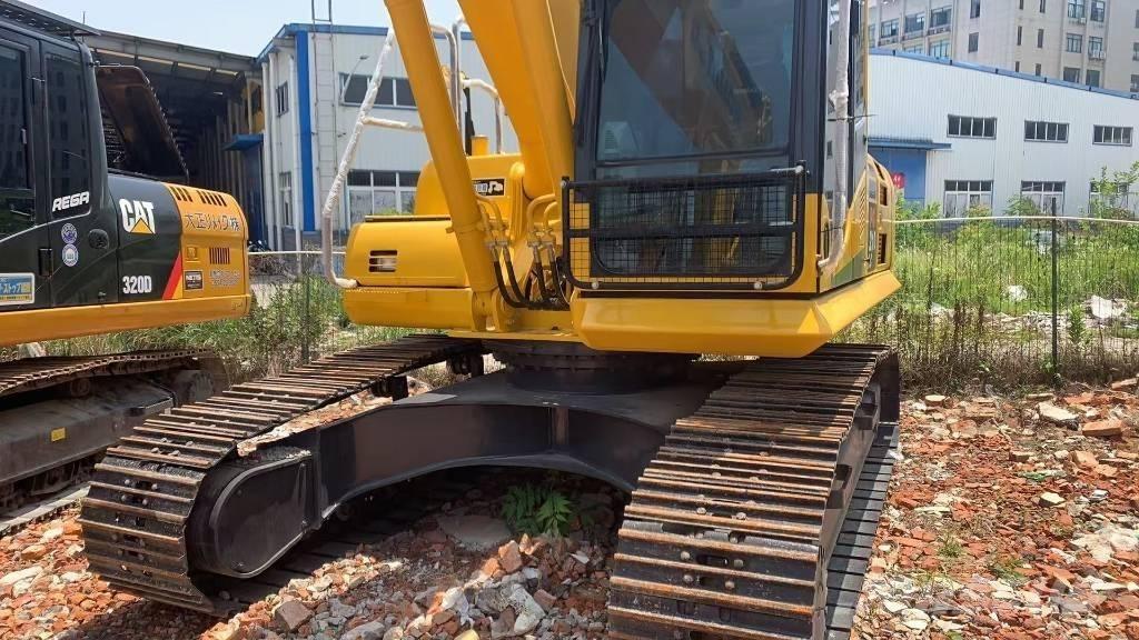 Komatsu PC 210 LC 履带挖掘机