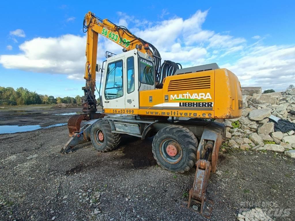 Liebherr A924 轮式挖掘机