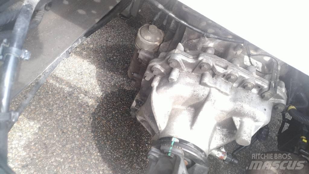Volvo ATO 2612 F 变速器