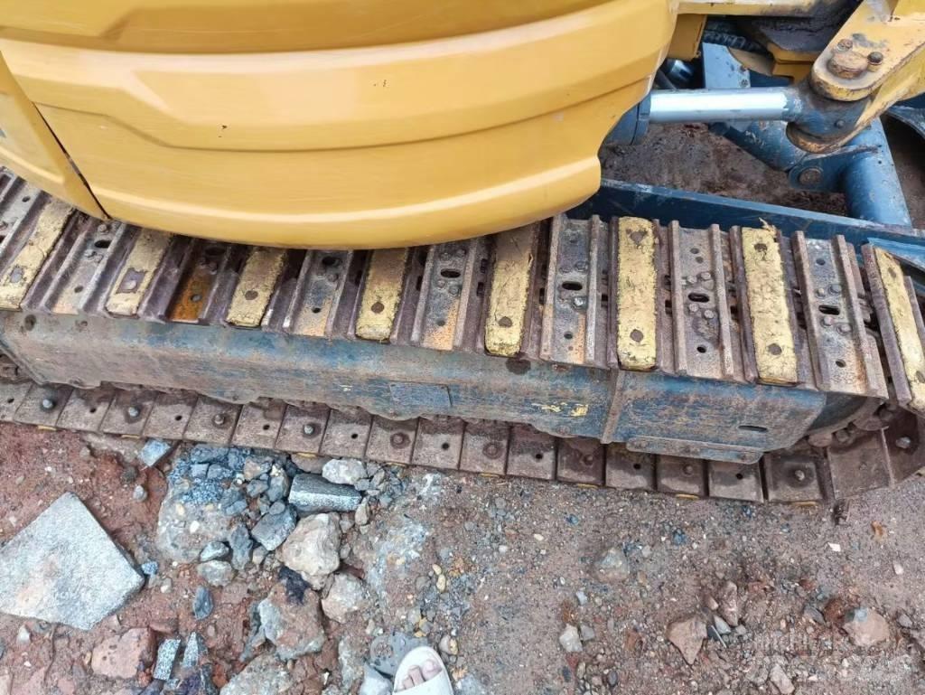 XCMG XE35U 小型挖掘机