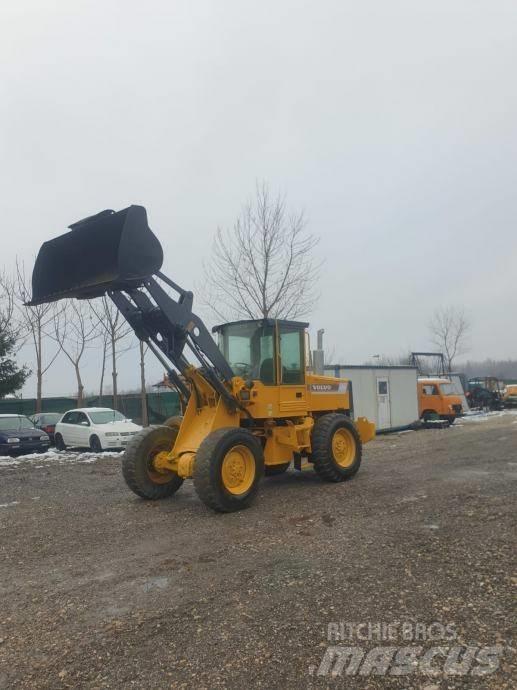 Volvo BM L50C 轮式装载机