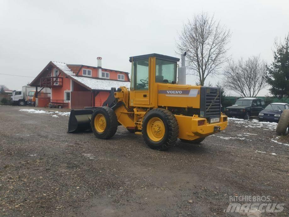 Volvo BM L50C 轮式装载机