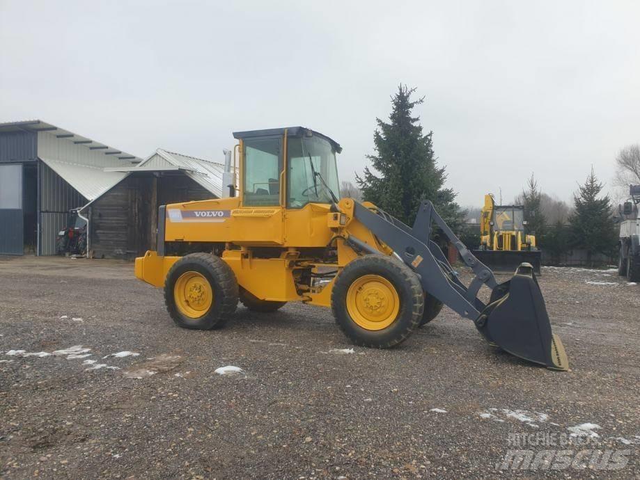 Volvo BM L50C 轮式装载机
