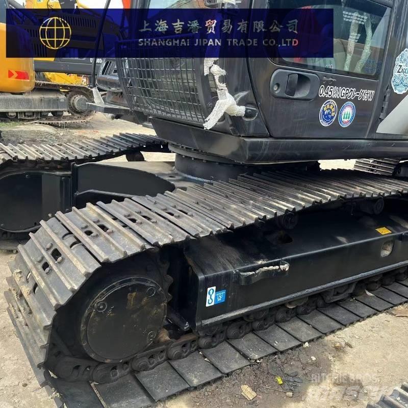 Hitachi ZX 160 中型挖掘机