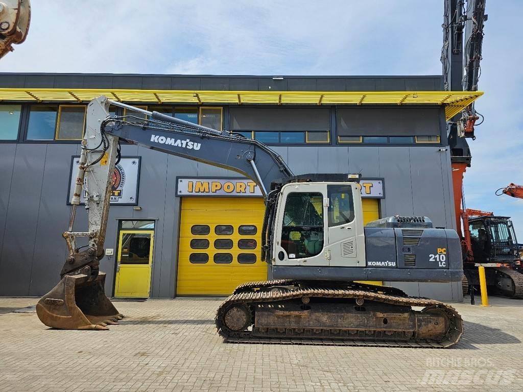 Komatsu PC210LC-8 履带挖掘机