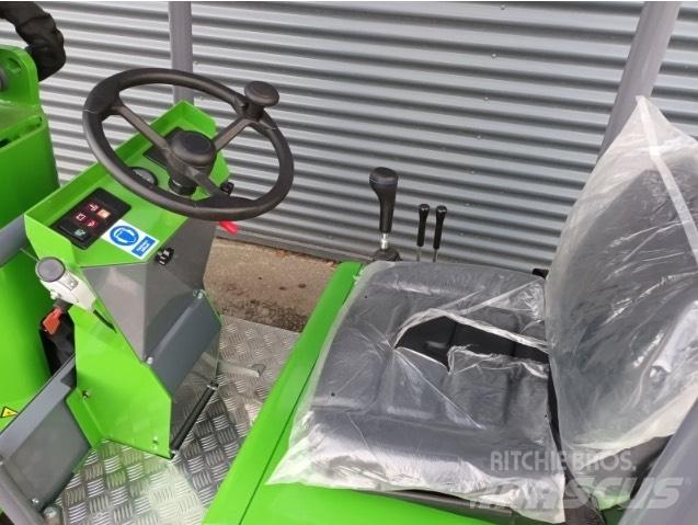 Croni lh 110 小型装载机