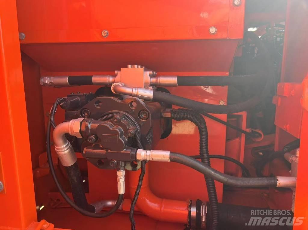 Doosan 150lc 履带挖掘机