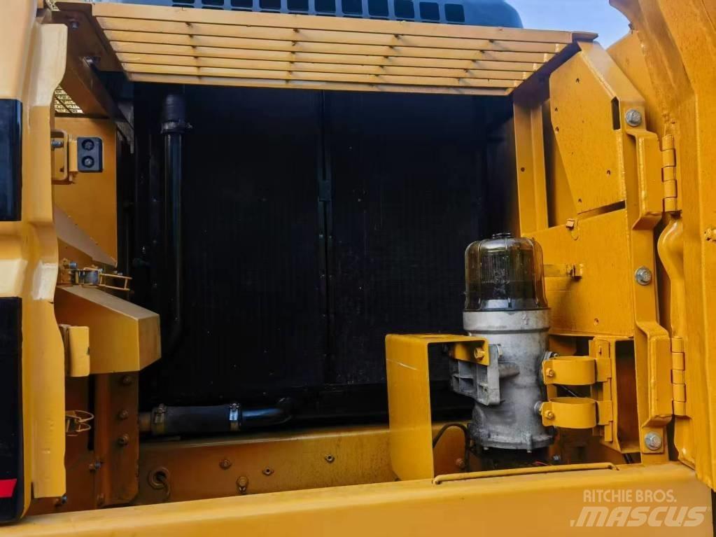 CAT CAT325B 工业挖掘机