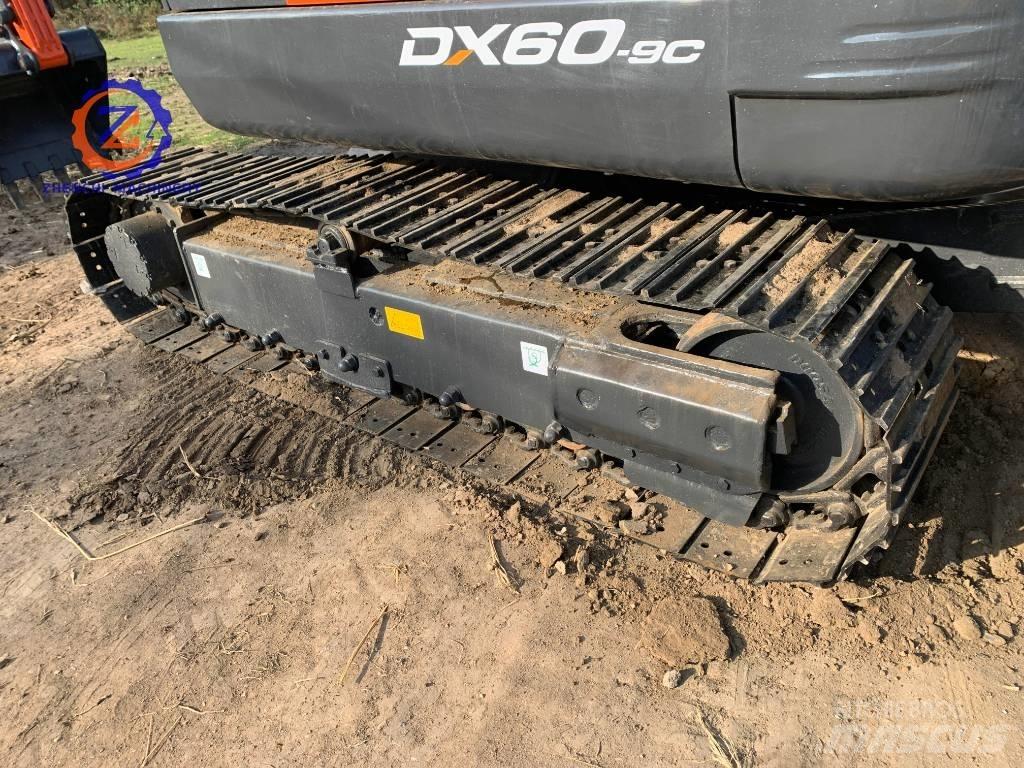 Doosan DX 60 小型挖掘机