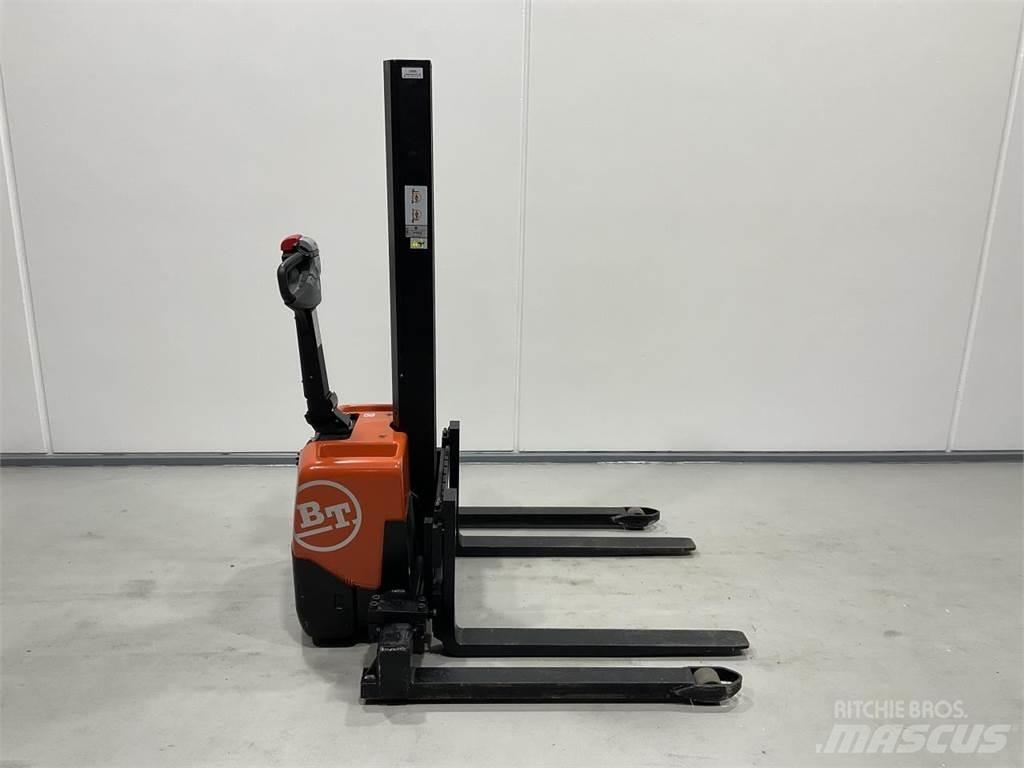 Toyota HWE100 行走式堆垛机