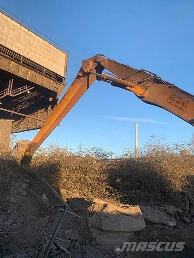 Liebherr R934B EW 吊杆和铲斗