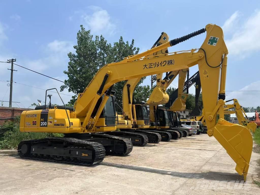 Komatsu PC200-7 履带挖掘机