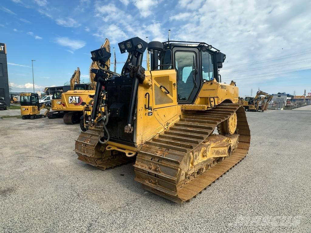CAT D 6 XE 履带式推土机