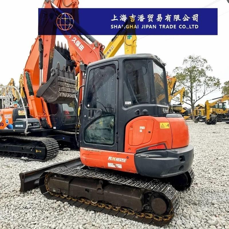 Kubota KX 165 中型挖掘机