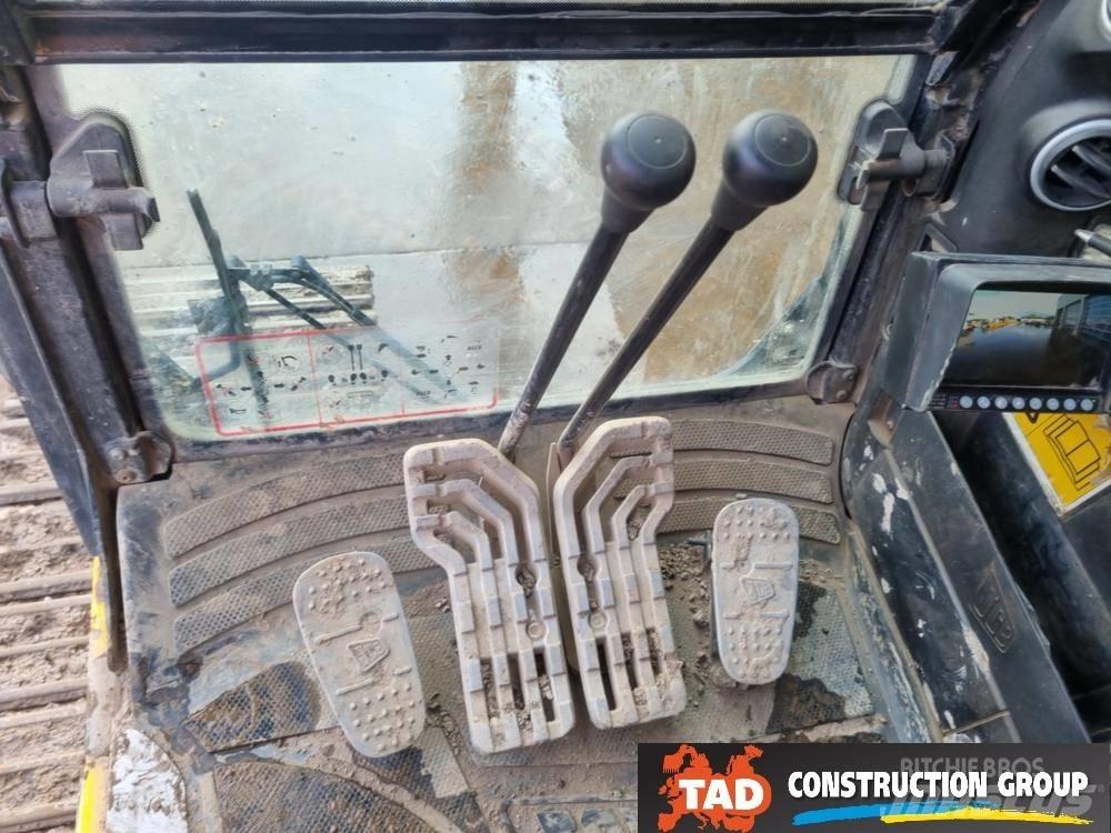 JCB JS 240 LC 履带挖掘机