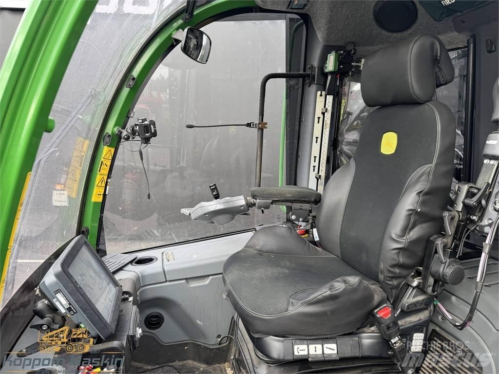 John Deere 1270G 收割机