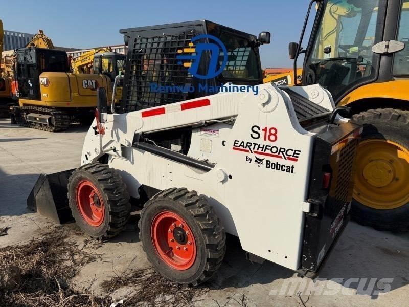 Bobcat S 18 滑移装载机