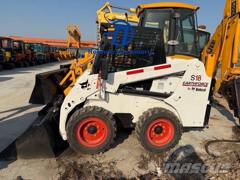 Bobcat S 18 滑移装载机