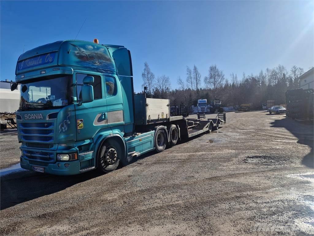 Scania R520 林业运输车