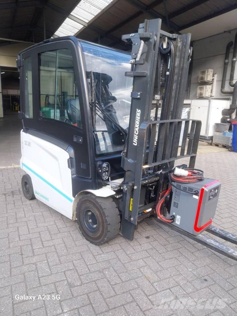 UniCarriers MX 25 电动叉车