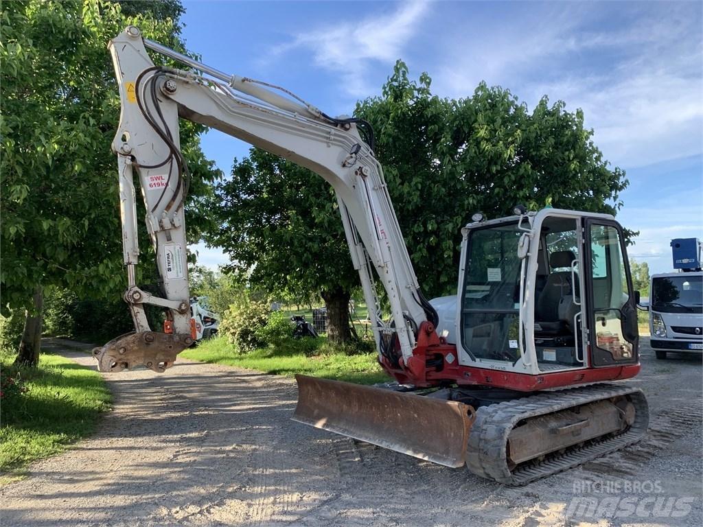 Takeuchi TB290 小型挖掘机