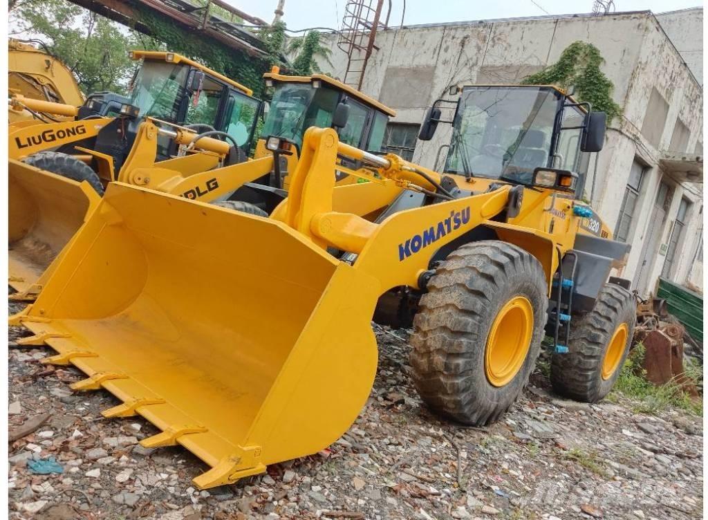 Komatsu WA 320-5 轮式装载机