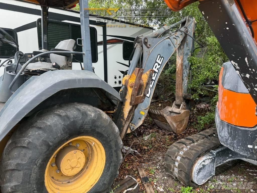 DEERE 310J 反铲装载机