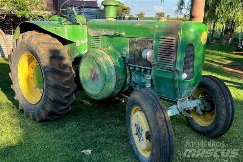 John Deere Lance 拖拉机/农用车
