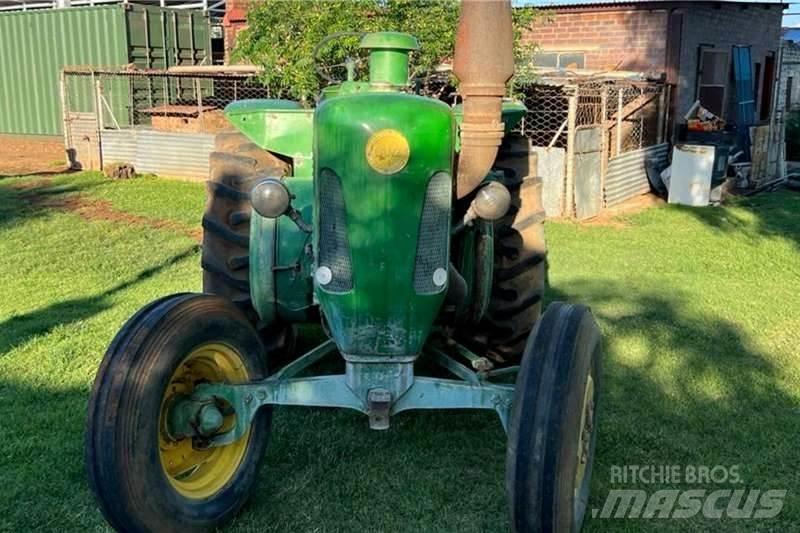 John Deere Lance 拖拉机/农用车