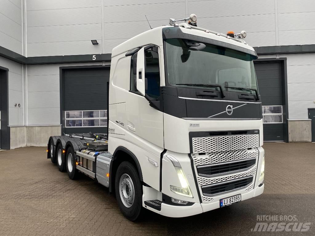 Volvo FH540 Tridem 工程吊钩车