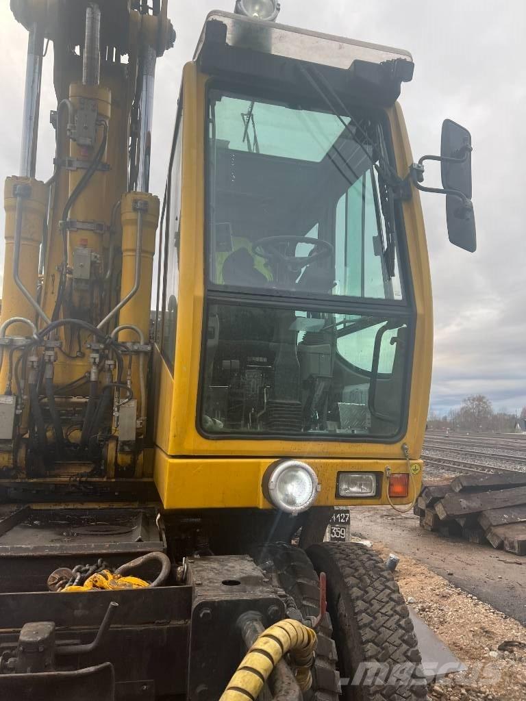 Liebherr A 900 C ZW 特种挖掘机