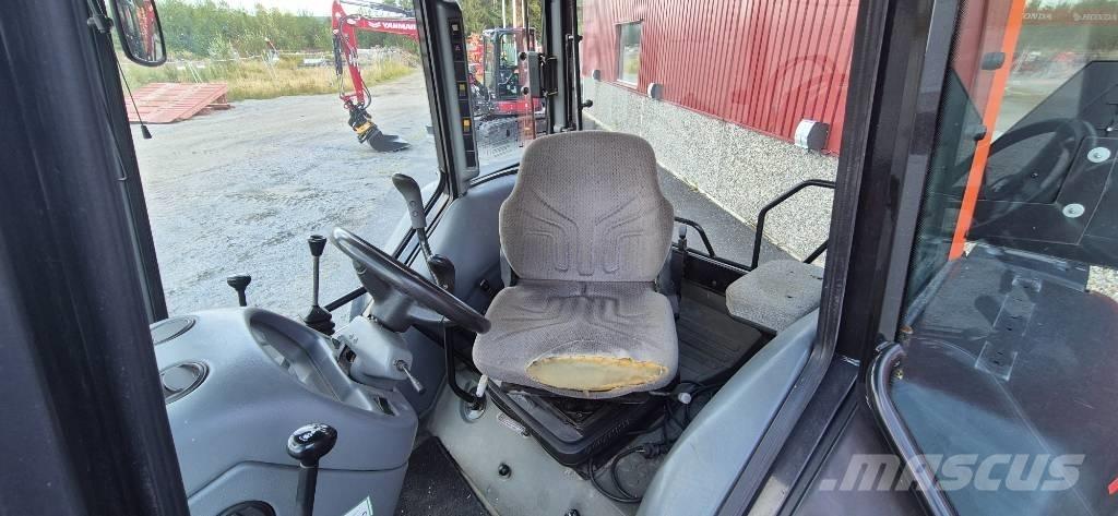 Valtra A 75 拖拉机/农用车